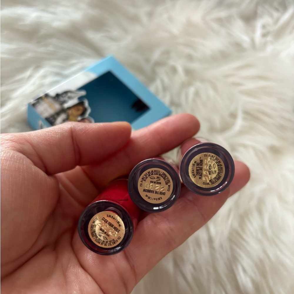 Kylie Cosmetics Wizard of Oz Lipstick Set - Red, Pink, Brown - Picture 3 of 5